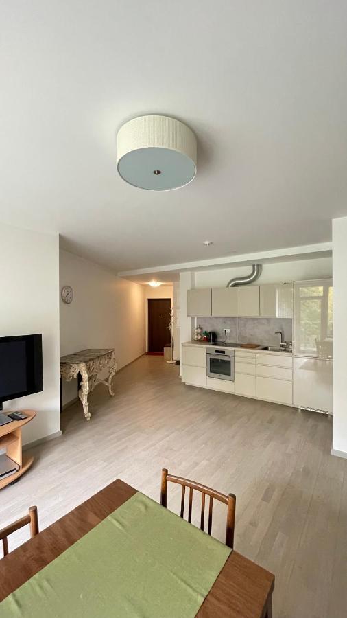 Hugo Apartment & Parking รีกา ภายนอก รูปภาพ